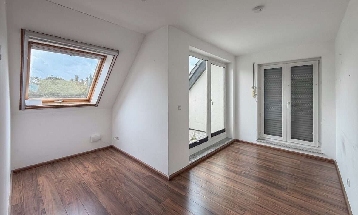 Kinderzimmer 2 mit Loggia
