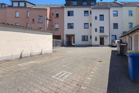 Hof w. Ansicht