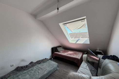 Schlafzimmer  1
