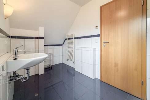 Badezimmer 2