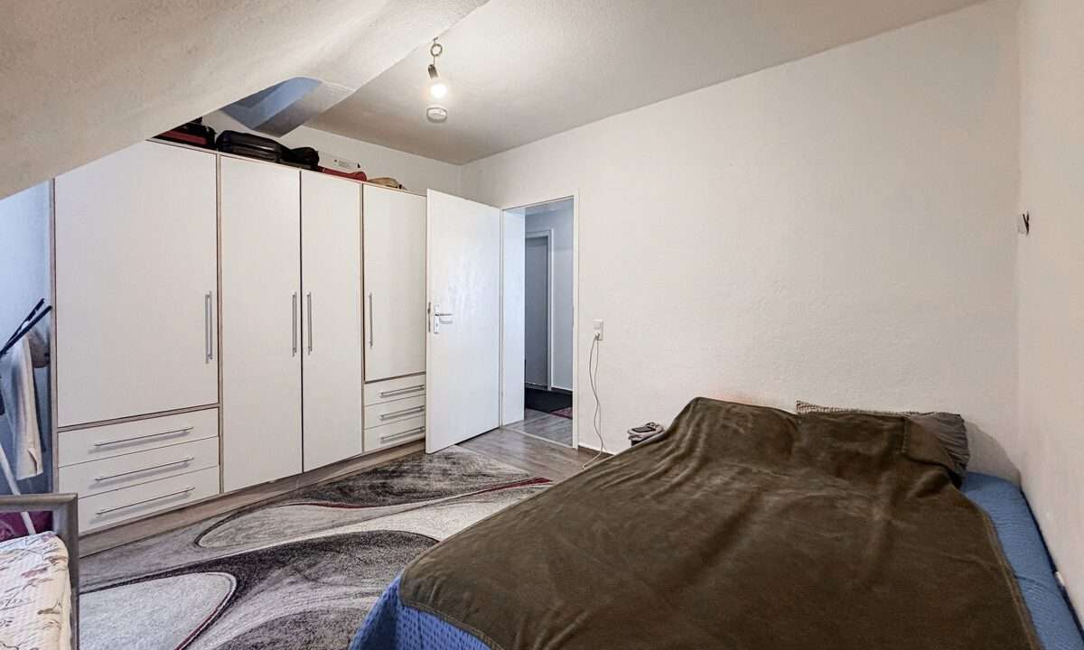Schlafzimmer 2 w. Ansicht