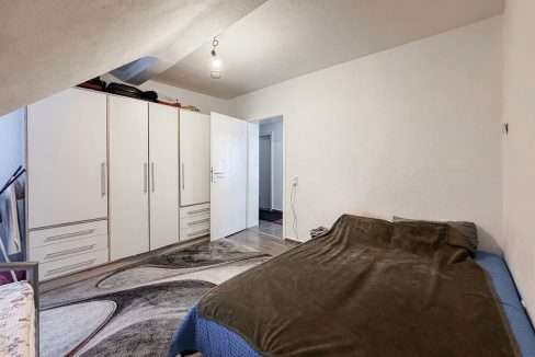 Schlafzimmer 2 w. Ansicht