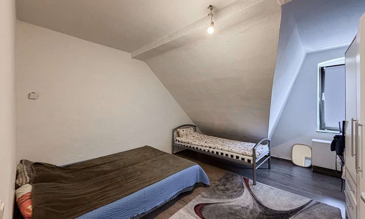 Schlafzimmer 2