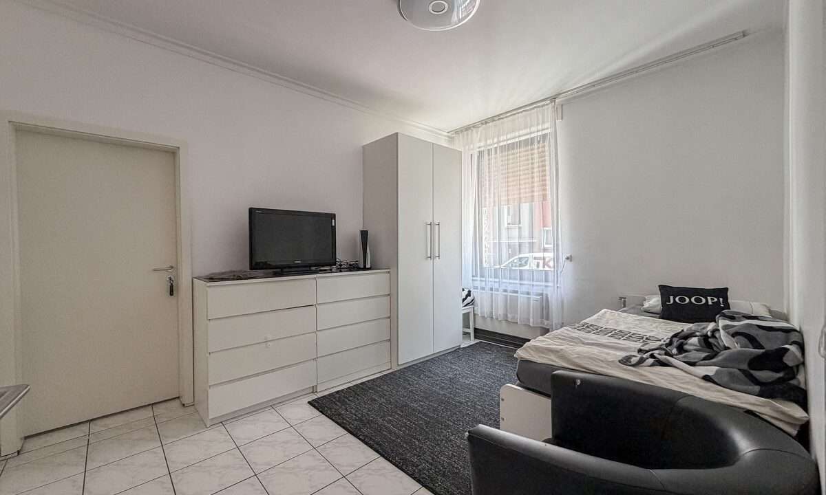 Schlafzimmer 1 w. Ansicht